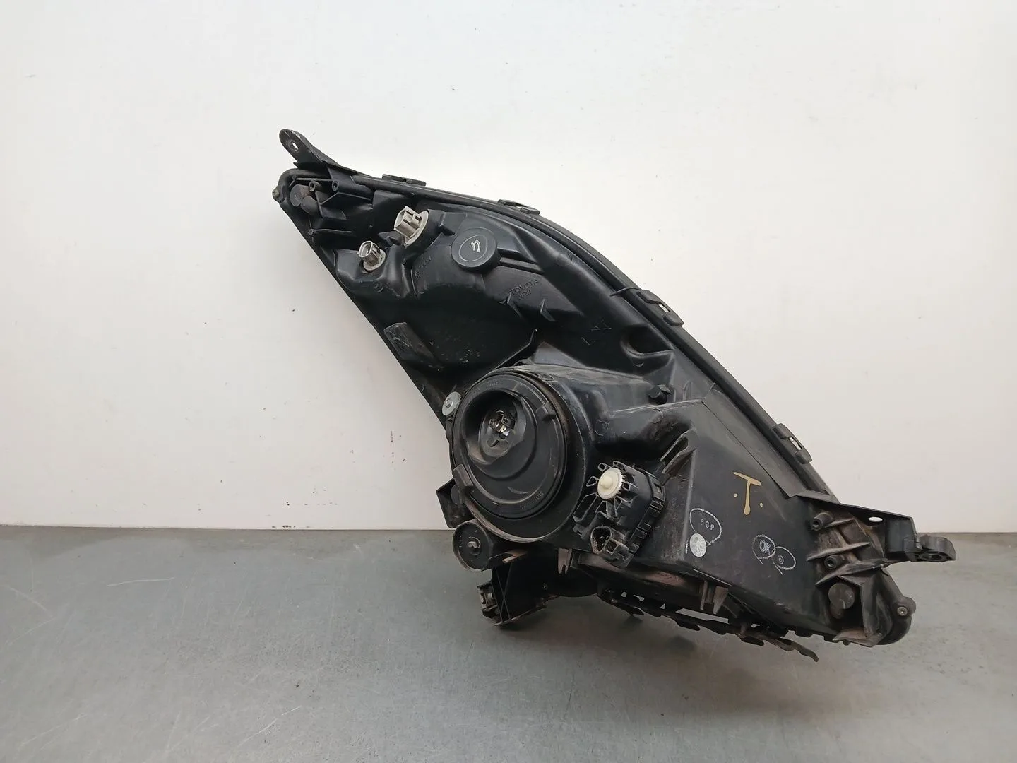 Faro Izquierdo para Toyota Prius Liftback (_W2_)