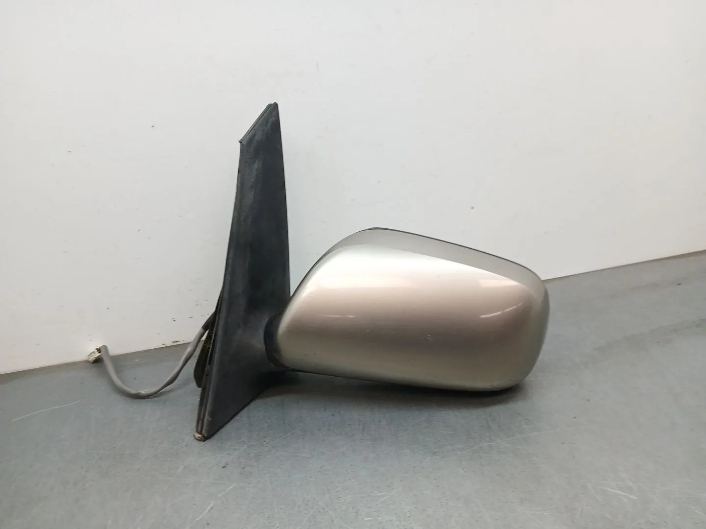 Retrovisor Izquierdo para Toyota Prius Liftback (_W2_)