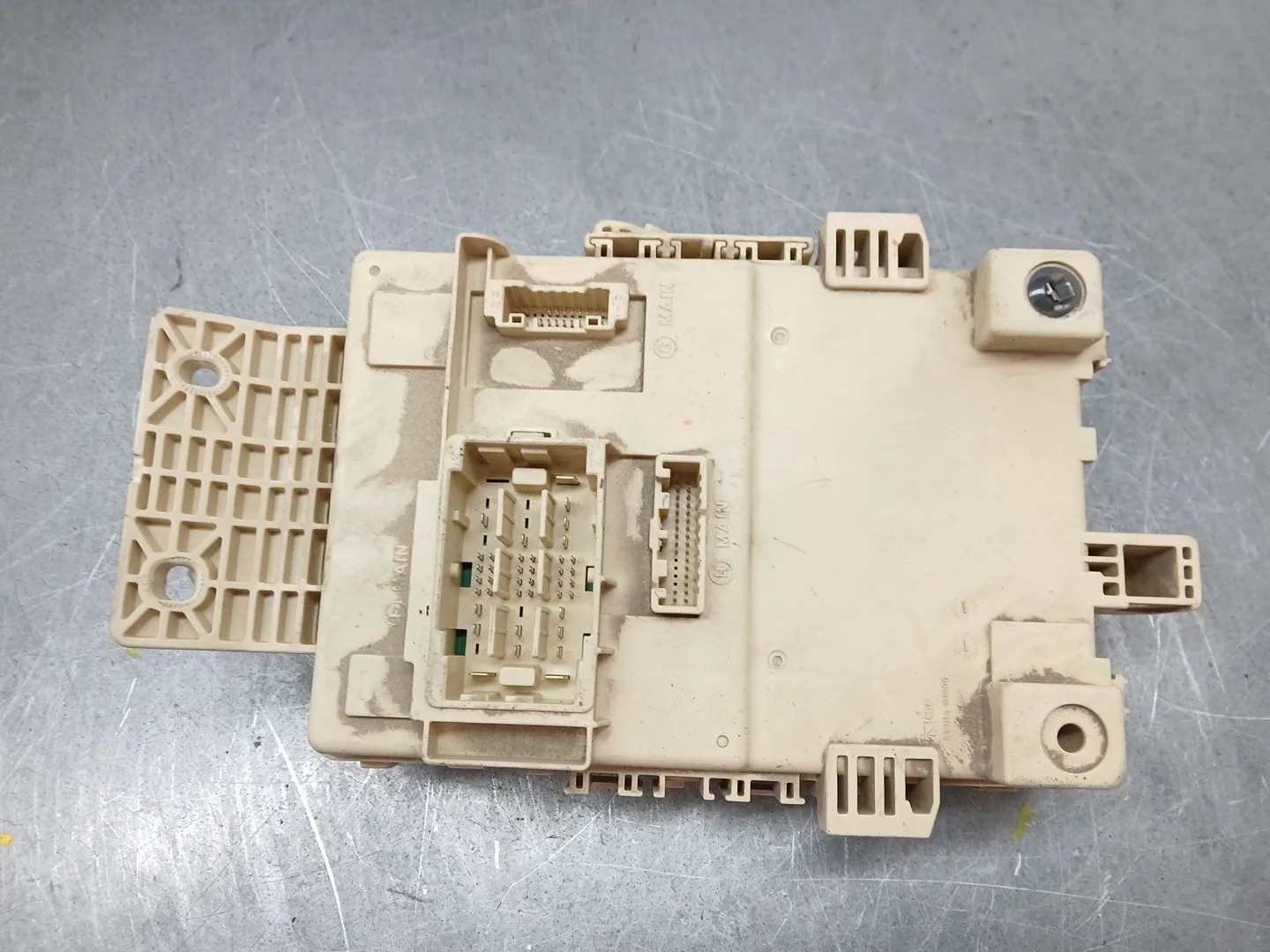 Caja Reles / Fusibles para Kia Ev6 (Cv)