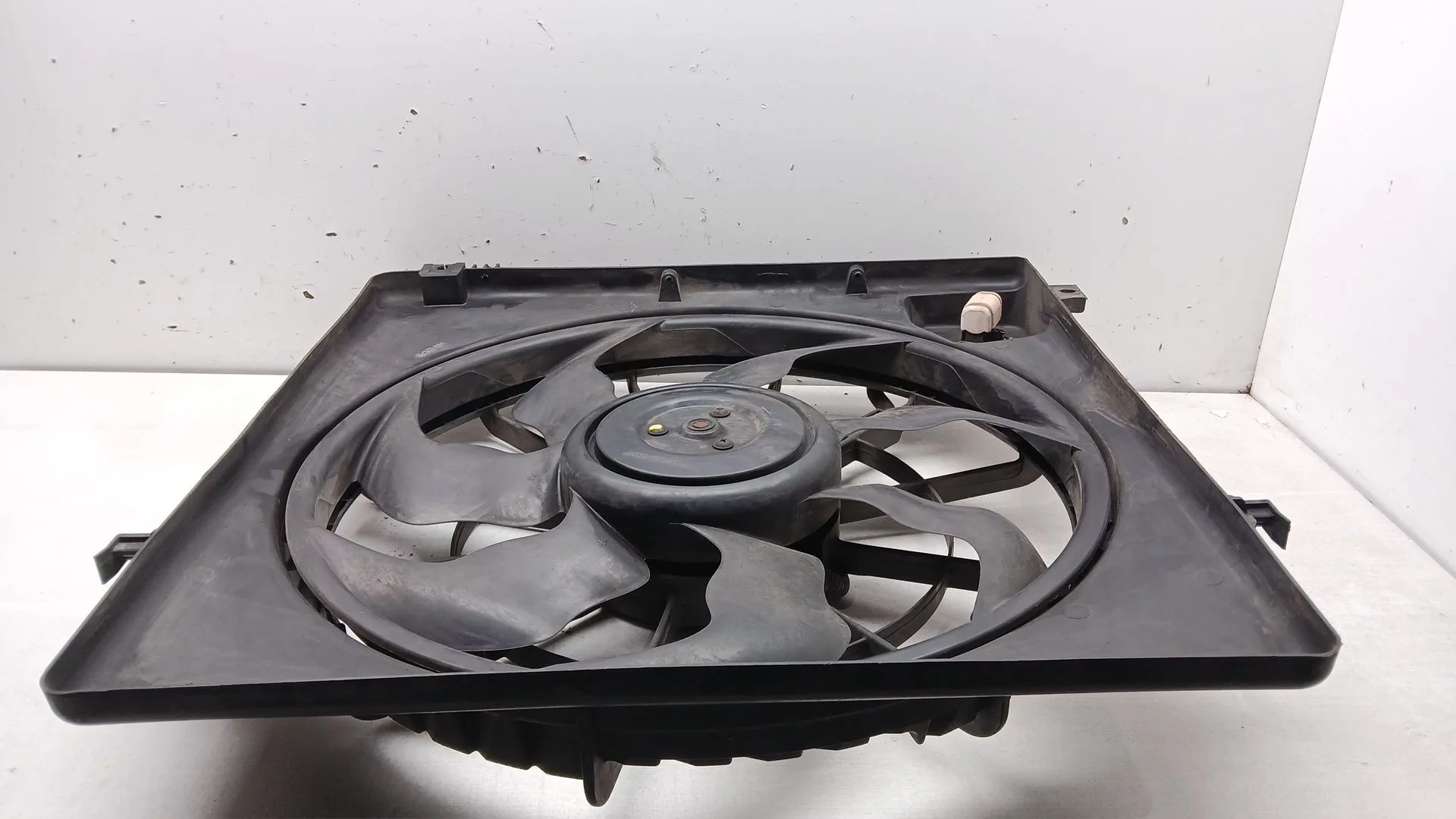 Electroventilador para Hyundai Santa Fe (Bm)