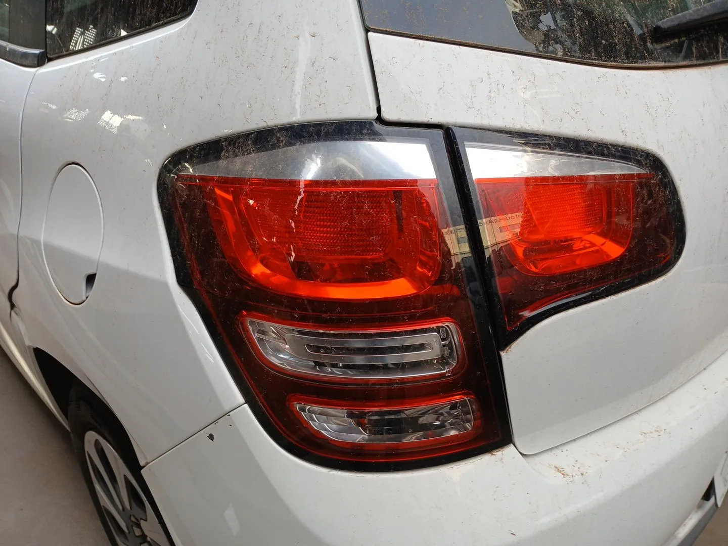 Piloto Trasero Izquierdo para Citroën C3 Ii (Sc_)