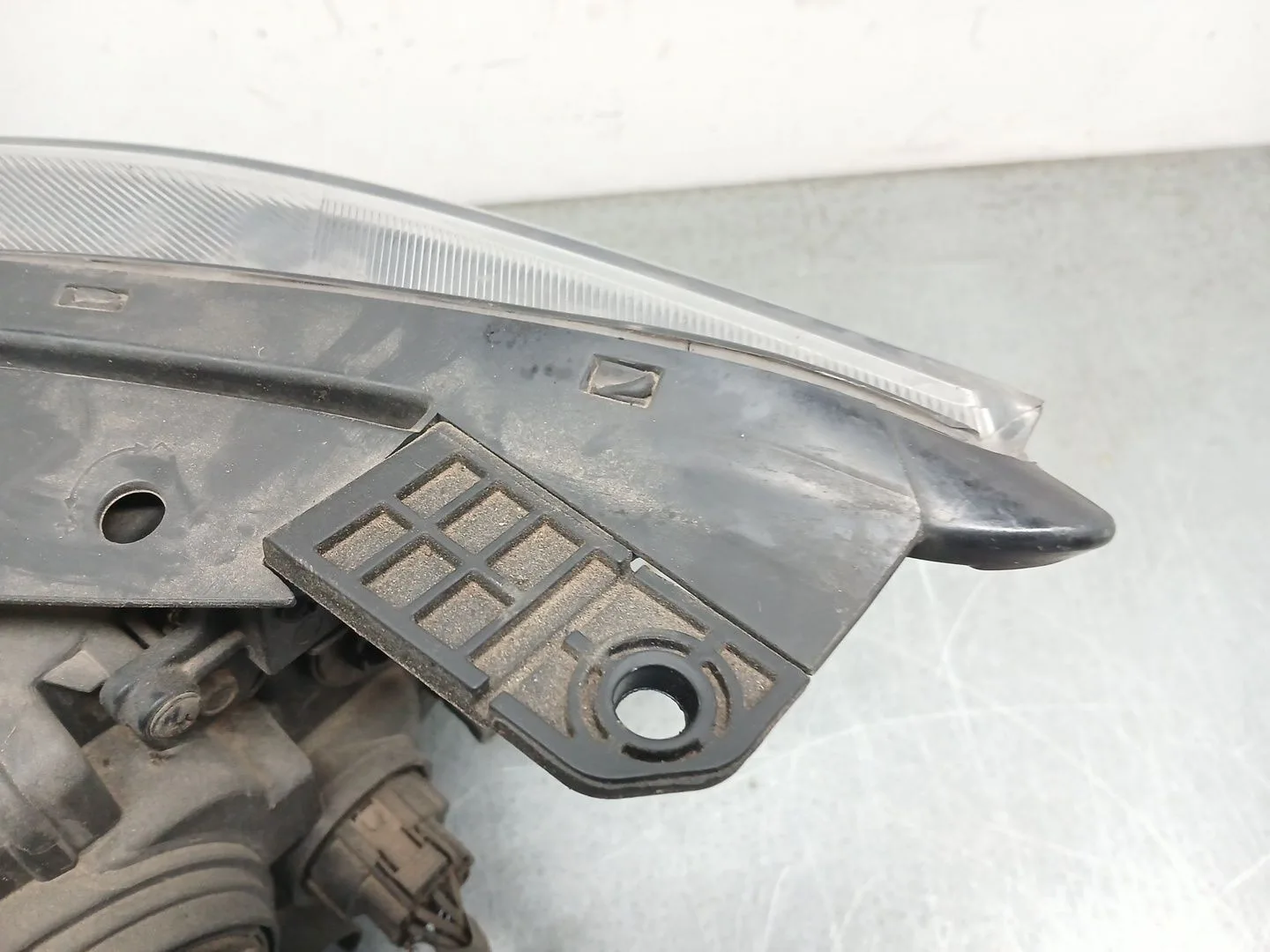 Faro Derecho para Kia Sorento Ii (Xm)