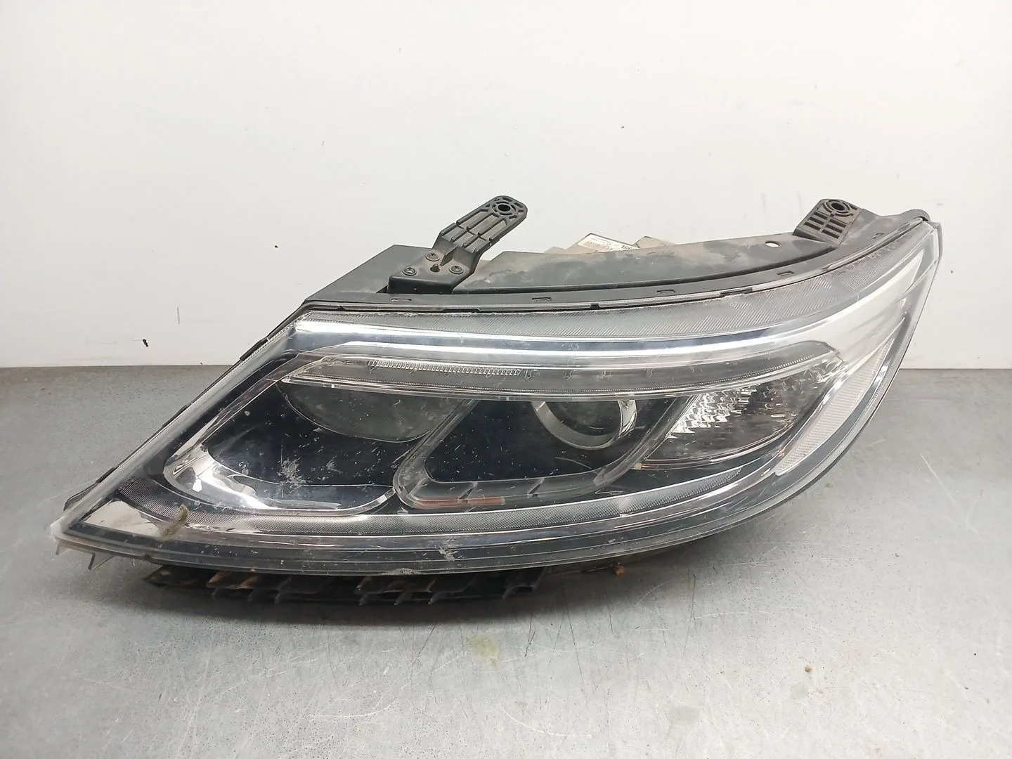 Faro Izquierdo para Kia Sorento Ii (Xm)