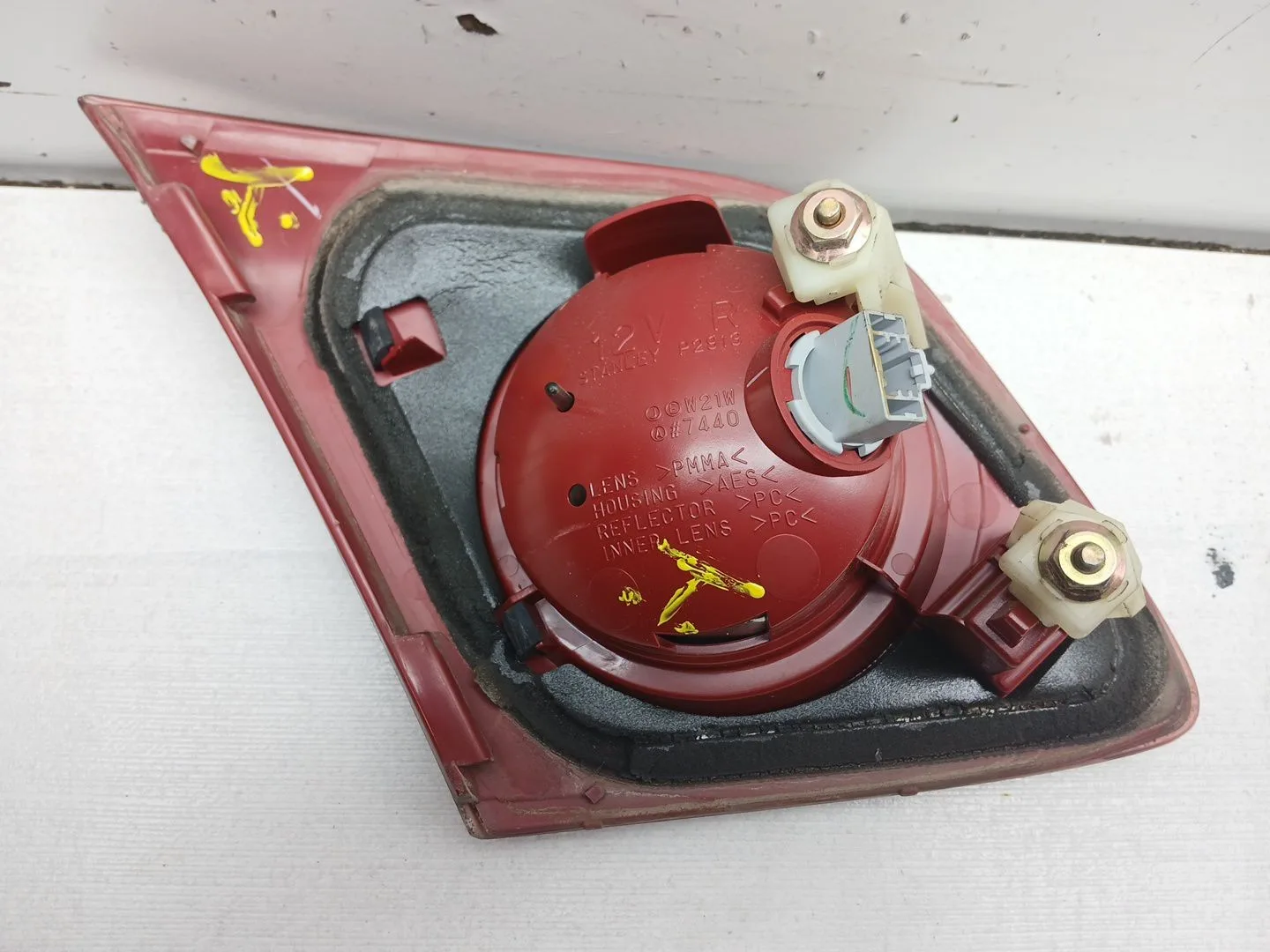 Piloto Trasero Derecho Interior para Mazda 3 (Bk)