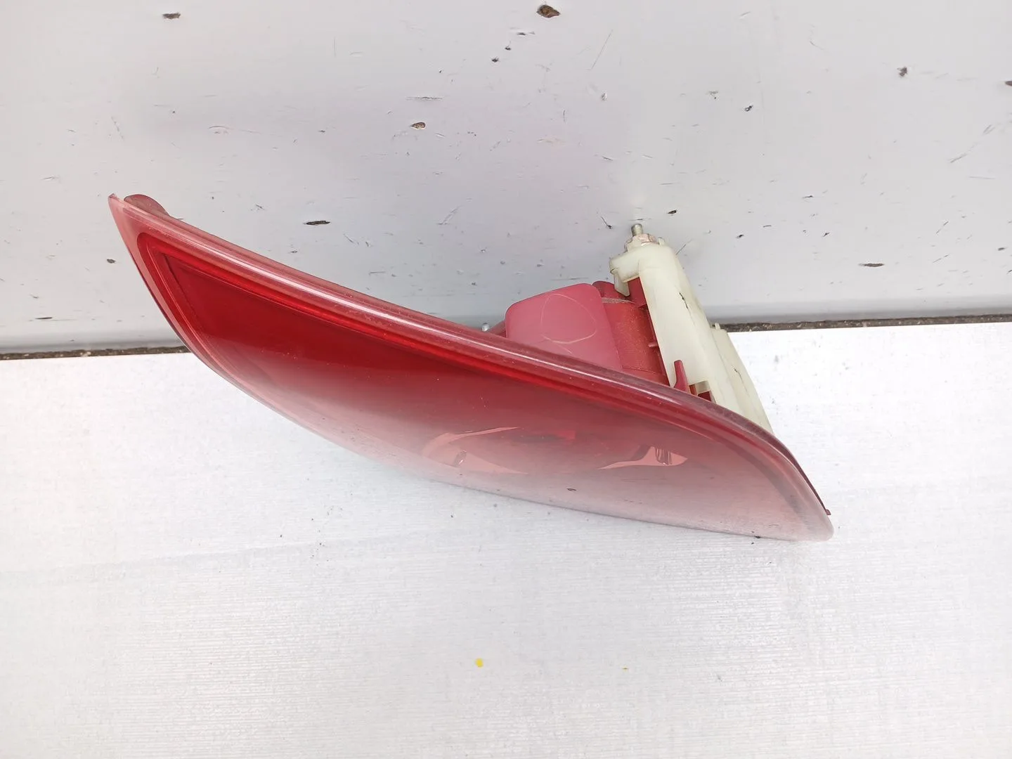 Piloto Trasero Izquierdo Interior para Mazda 3 (Bk)