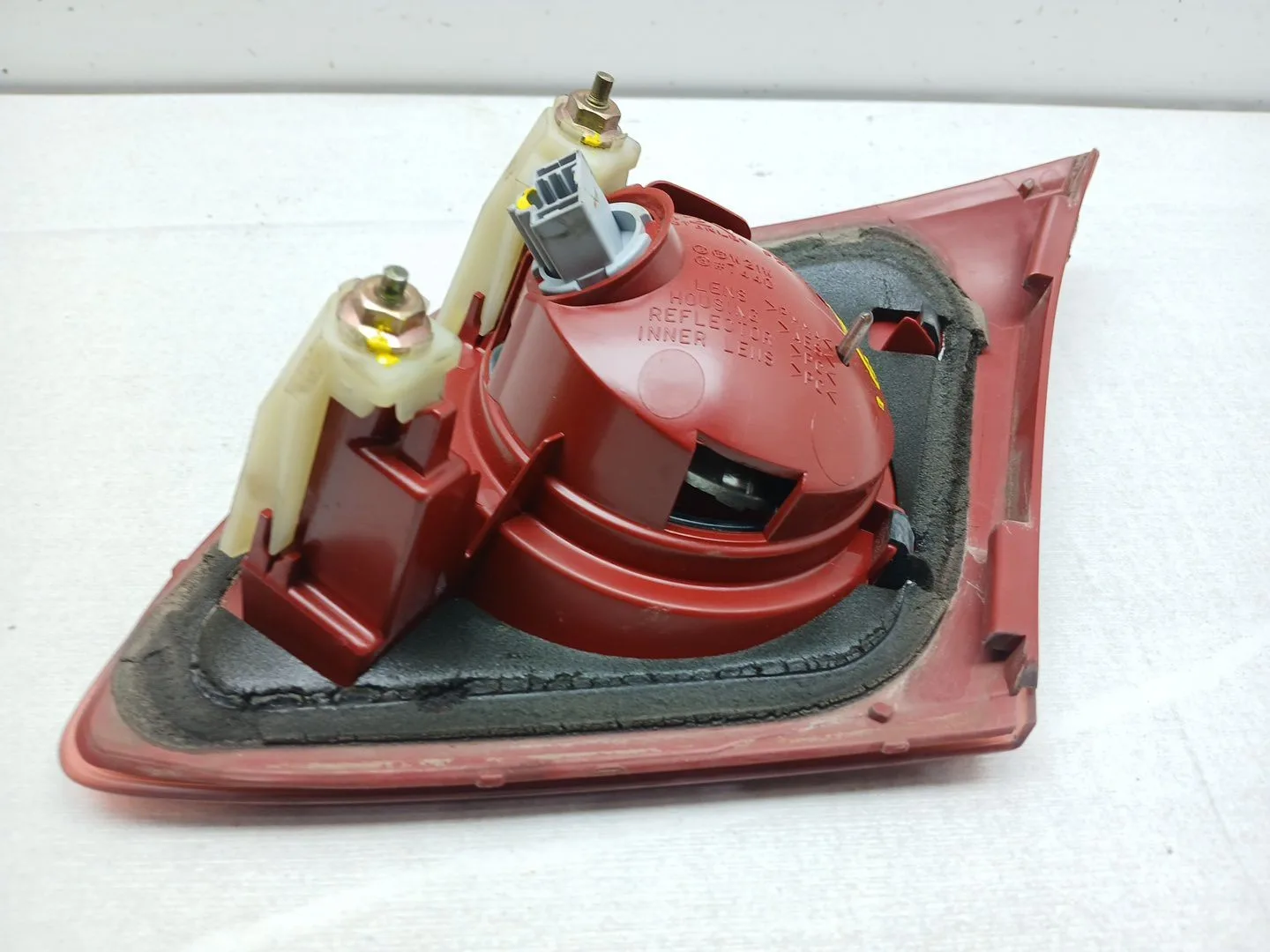 Piloto Trasero Izquierdo Interior para Mazda 3 (Bk)