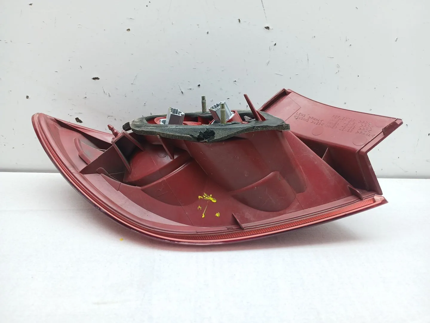 Piloto Trasero Derecho para Mazda 3 (Bk)