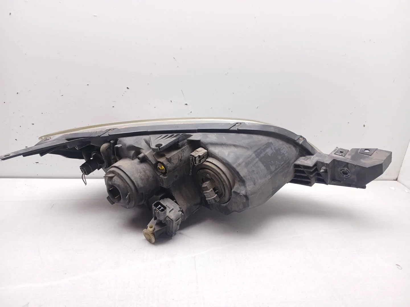 Faro Izquierdo para Mazda 3 (Bk)
