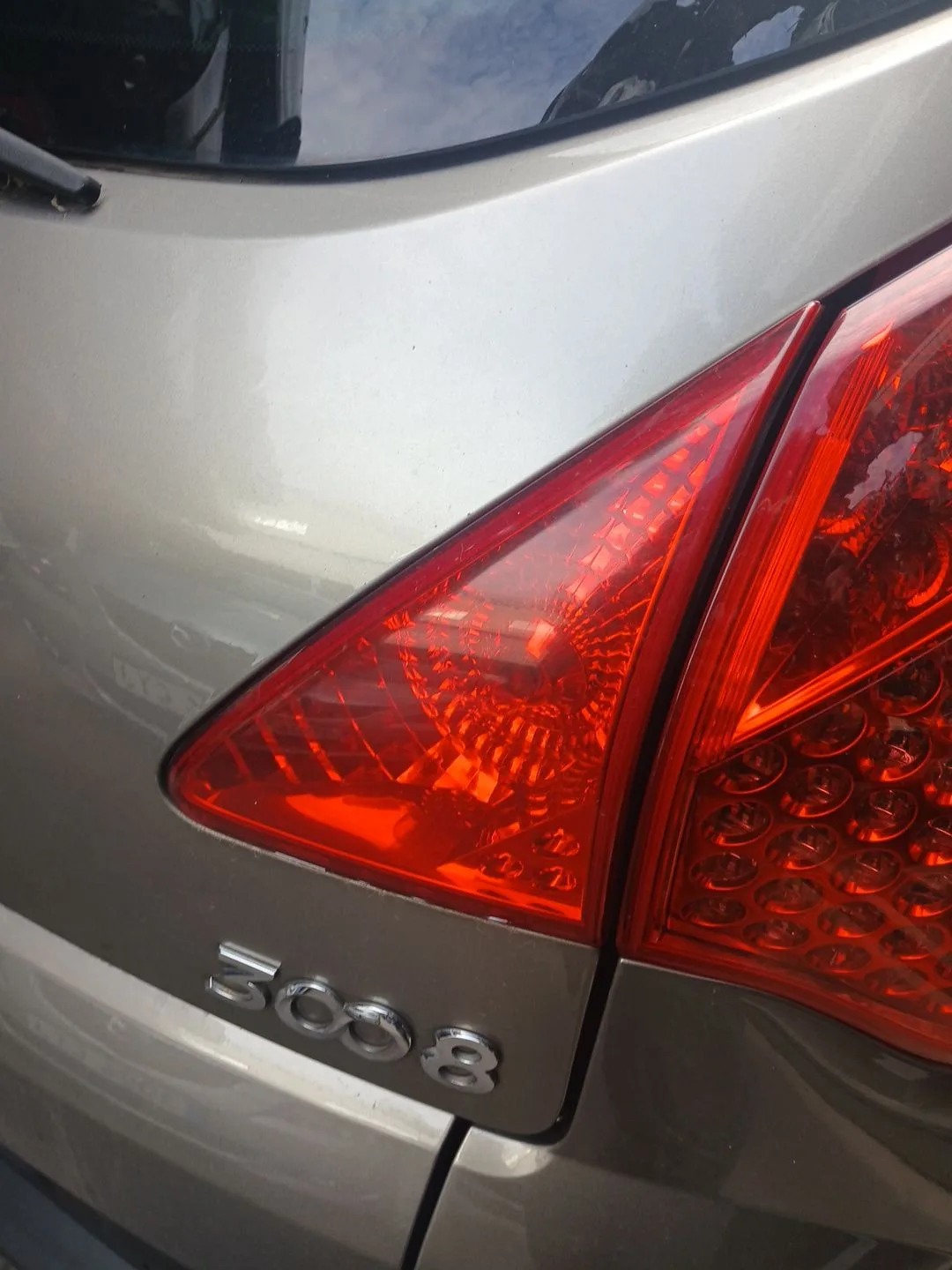 Piloto Trasero Derecho Interior para Peugeot 3008 I Monospace (0U_)