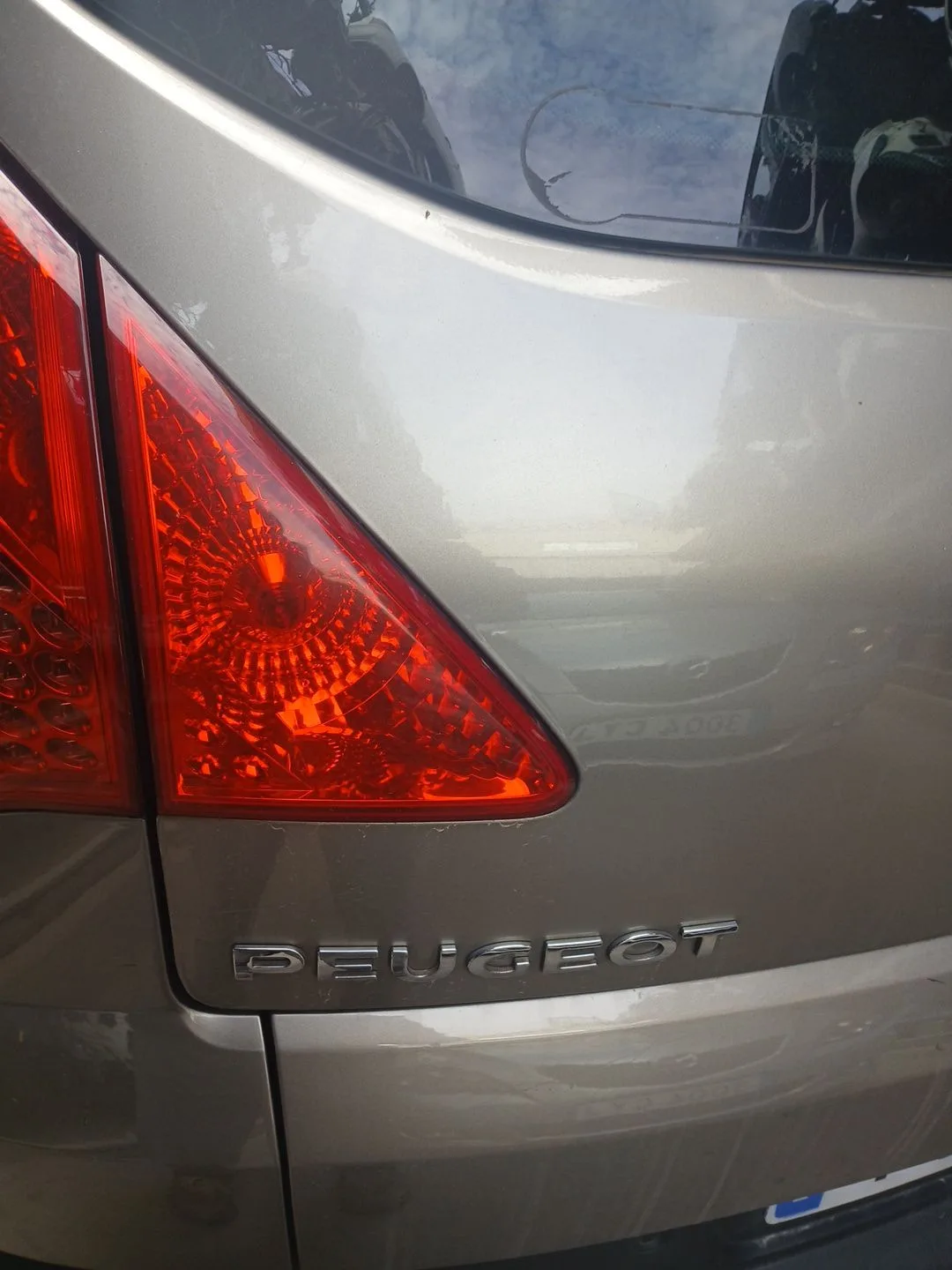 Piloto Trasero Izquierdo Interior para Peugeot 3008 I Monospace (0U_)