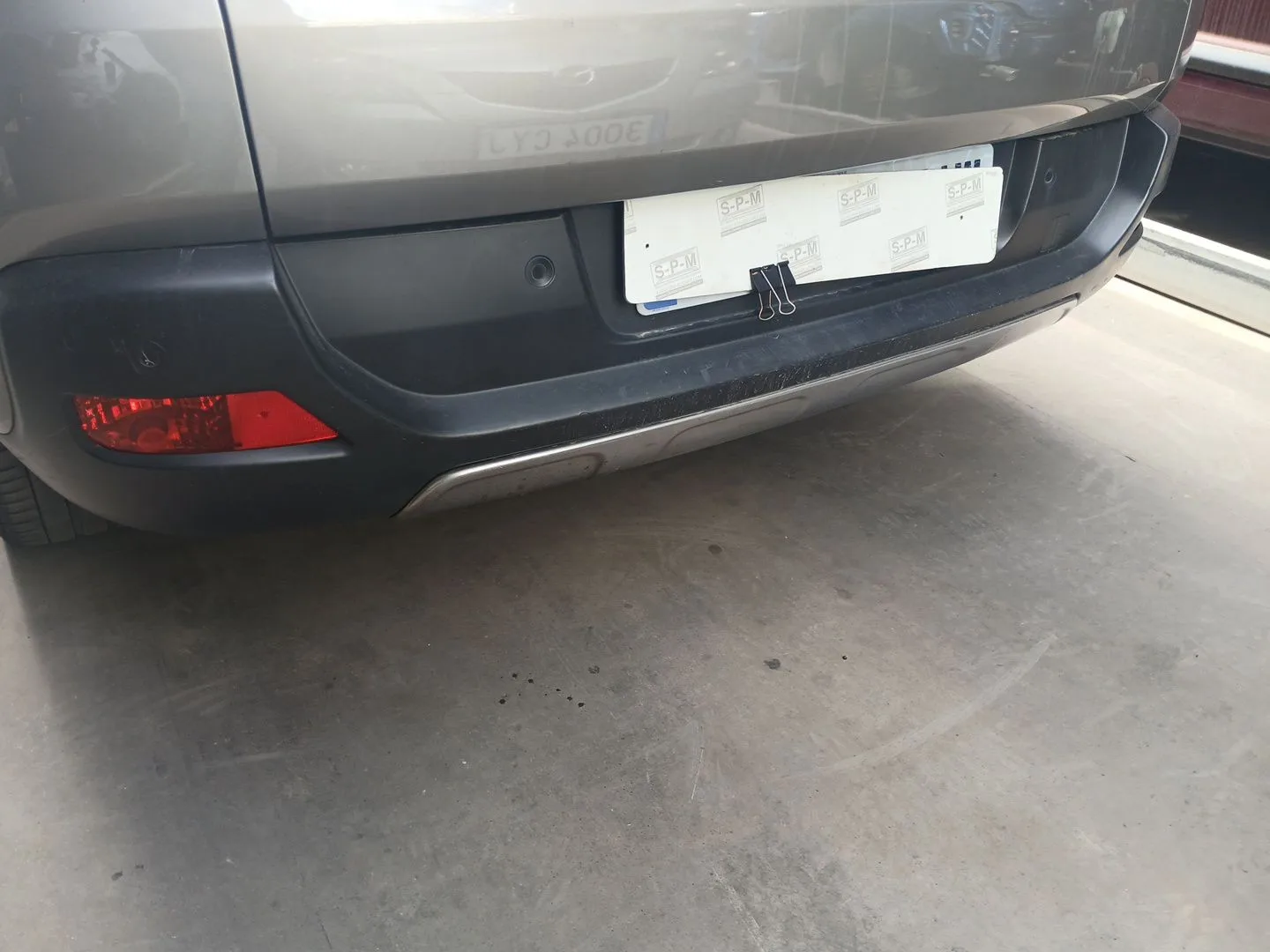 Paragolpes Trasero para Peugeot 3008 I Monospace (0U_)