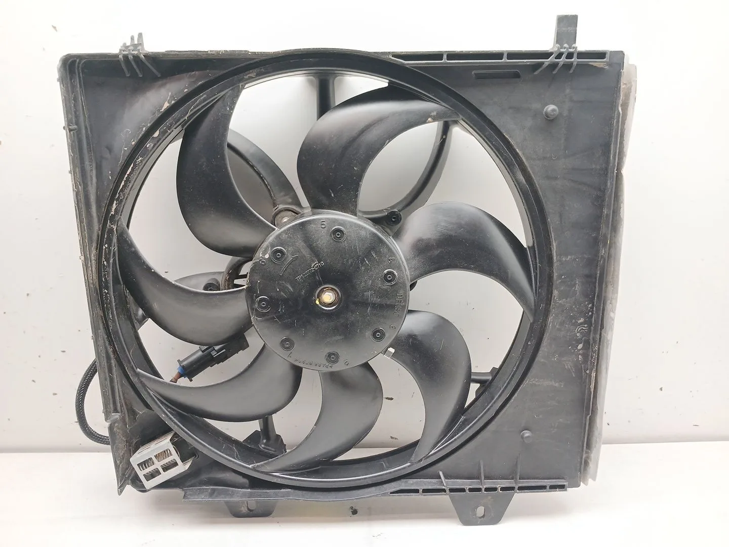 Electroventilador para Citroën C4 Iii (Ba_, Bb_, Bc_)
