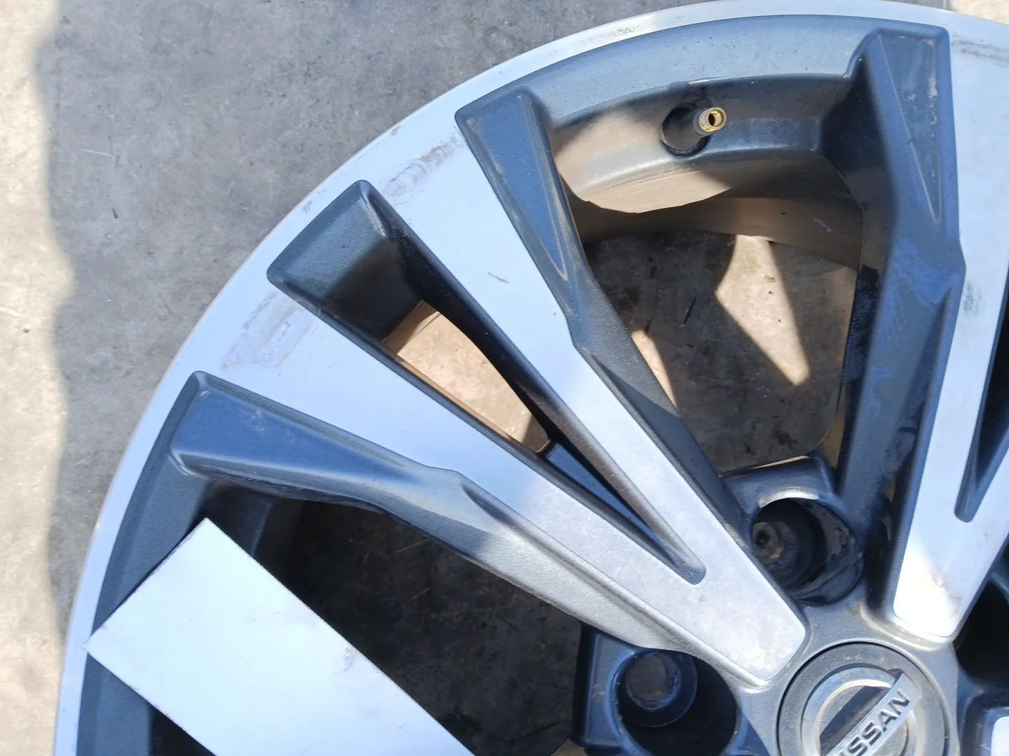 Llanta Trasera Izquierda para Nissan Qashqai Ii (J11, J11_)
