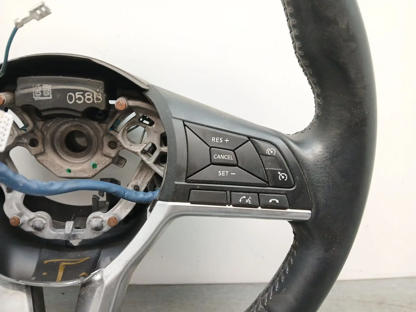 Volante para Nissan Qashqai Ii (J11, J11_)