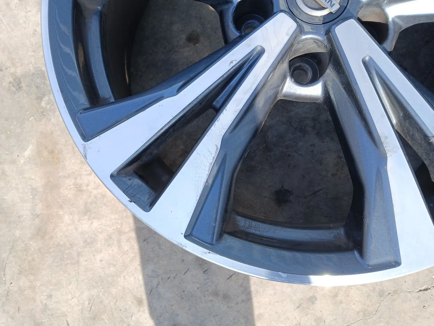 Llanta Delantera Derecha para Nissan Qashqai Ii (J11, J11_)