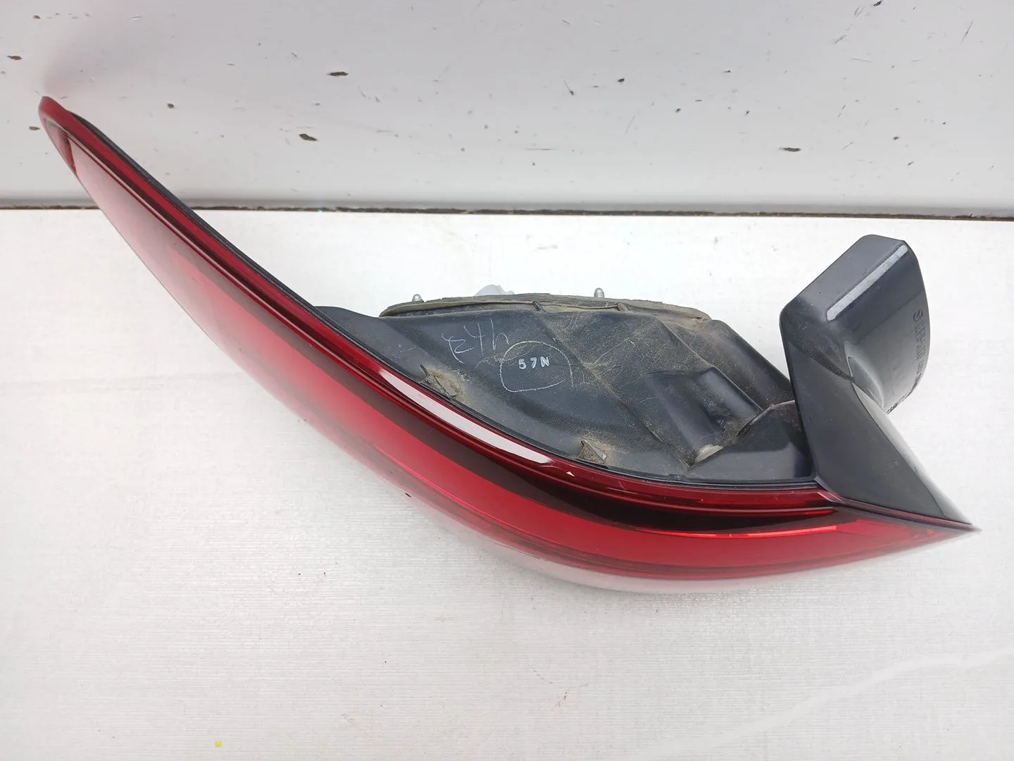 Piloto Trasero Izquierdo para Mazda 6 Station Wagon (Gj, Gl)