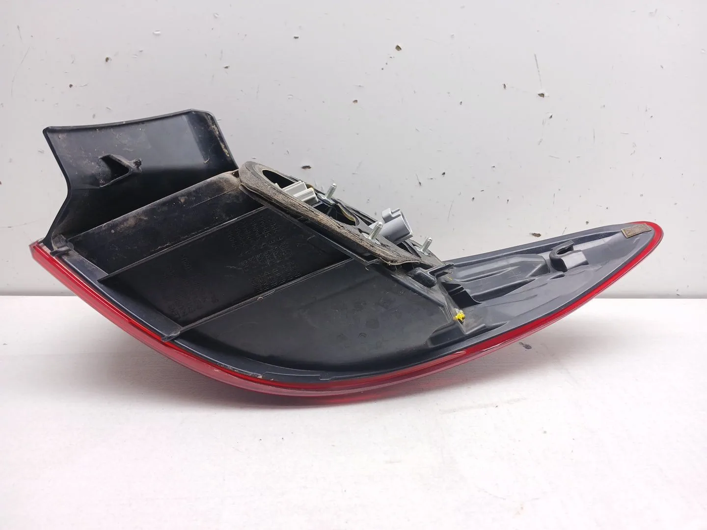 Piloto Trasero Izquierdo para Mazda 6 Station Wagon (Gj, Gl)