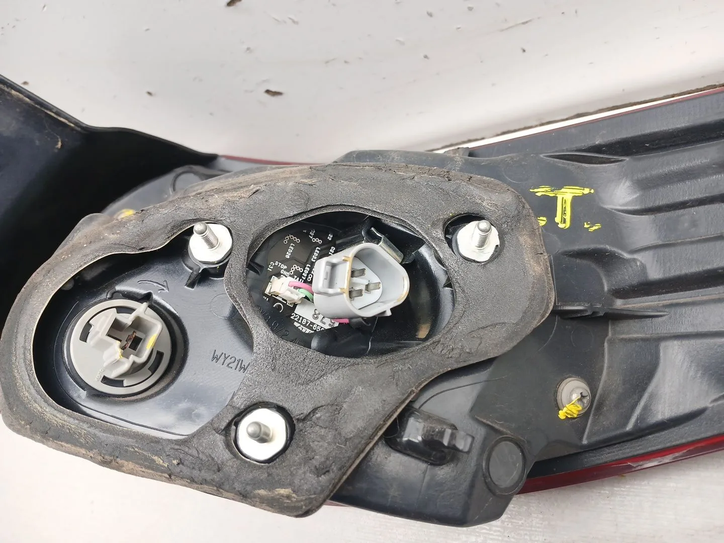Piloto Trasero Izquierdo para Mazda 6 Station Wagon (Gj, Gl)