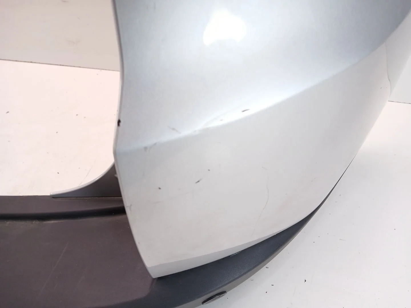 Paragolpes Trasero para Renault Megane Iii Grandtour (Kz0/1)