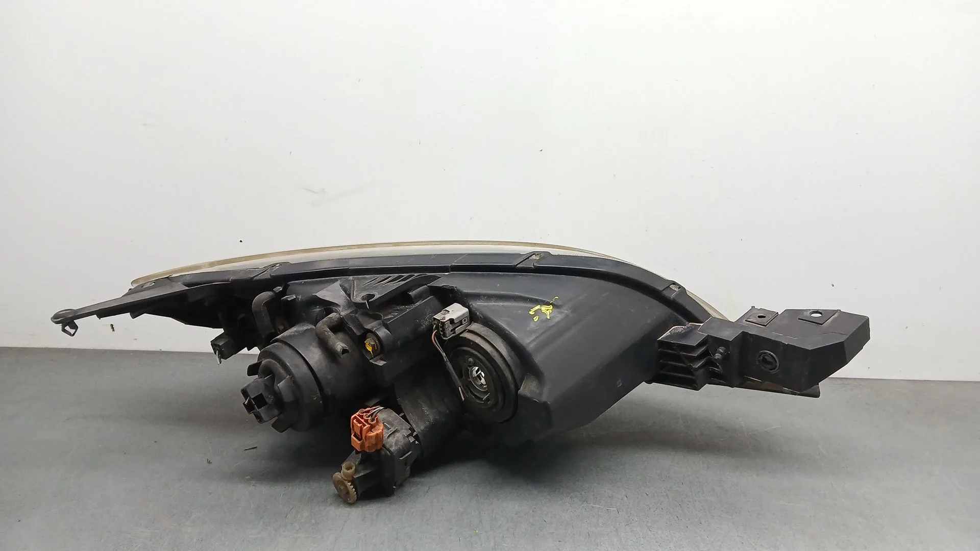 Faro Izquierdo para Mazda 3 Sedan (Bk)