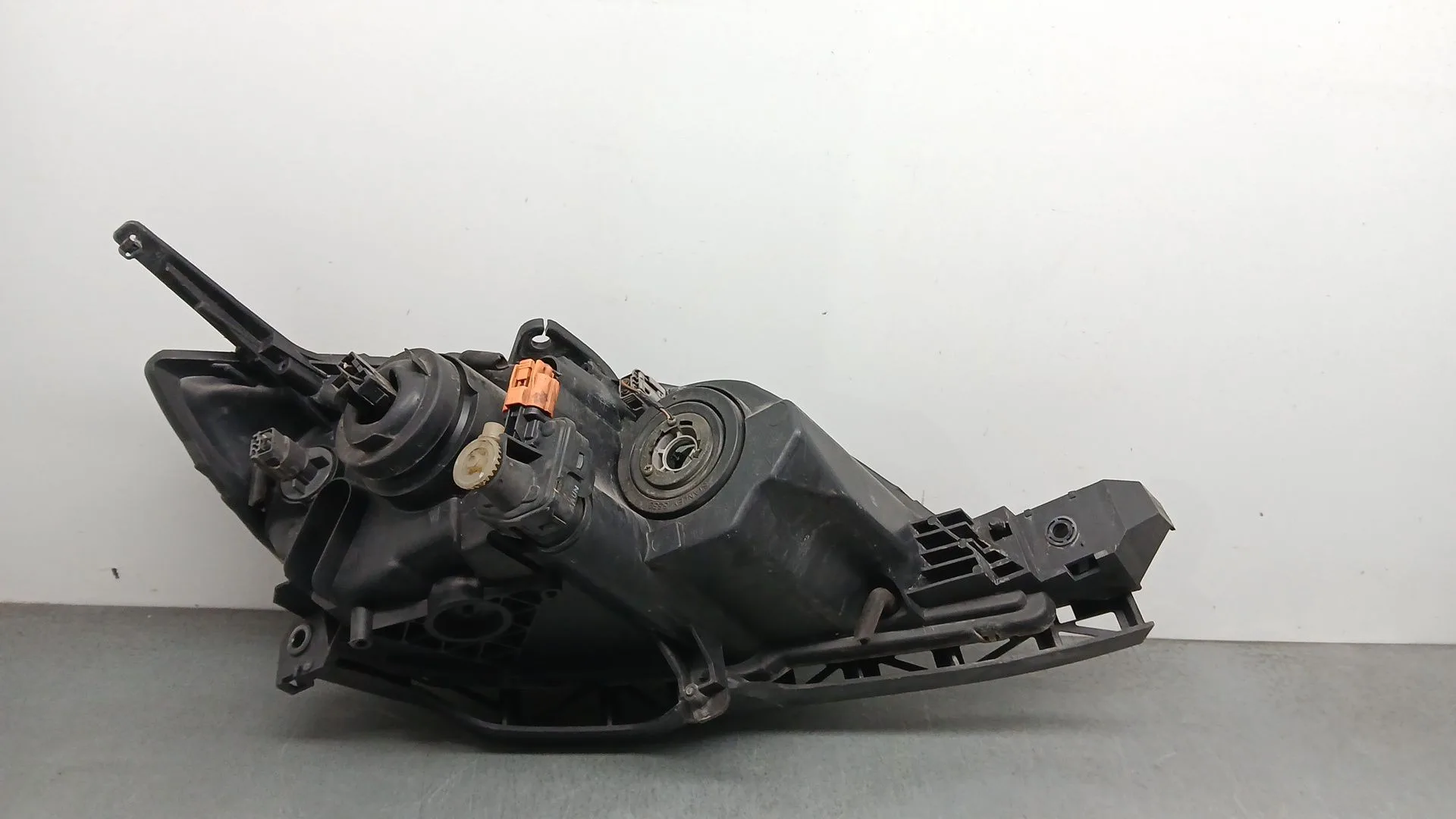 Faro Izquierdo para Mazda 3 Sedan (Bk)