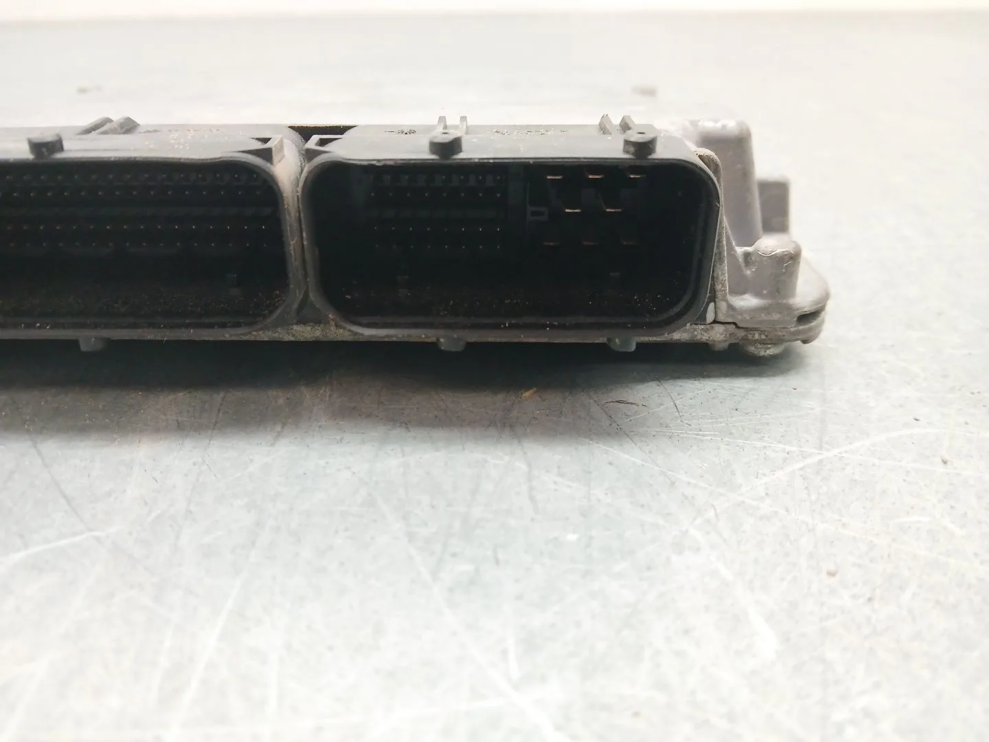 Centralita Motor Uce para Audi A3 (8P1)
