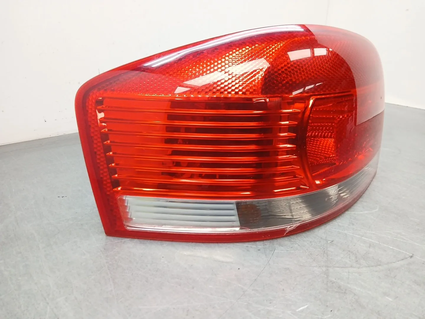 Piloto Trasero Izquierdo para Audi A3 (8P1)