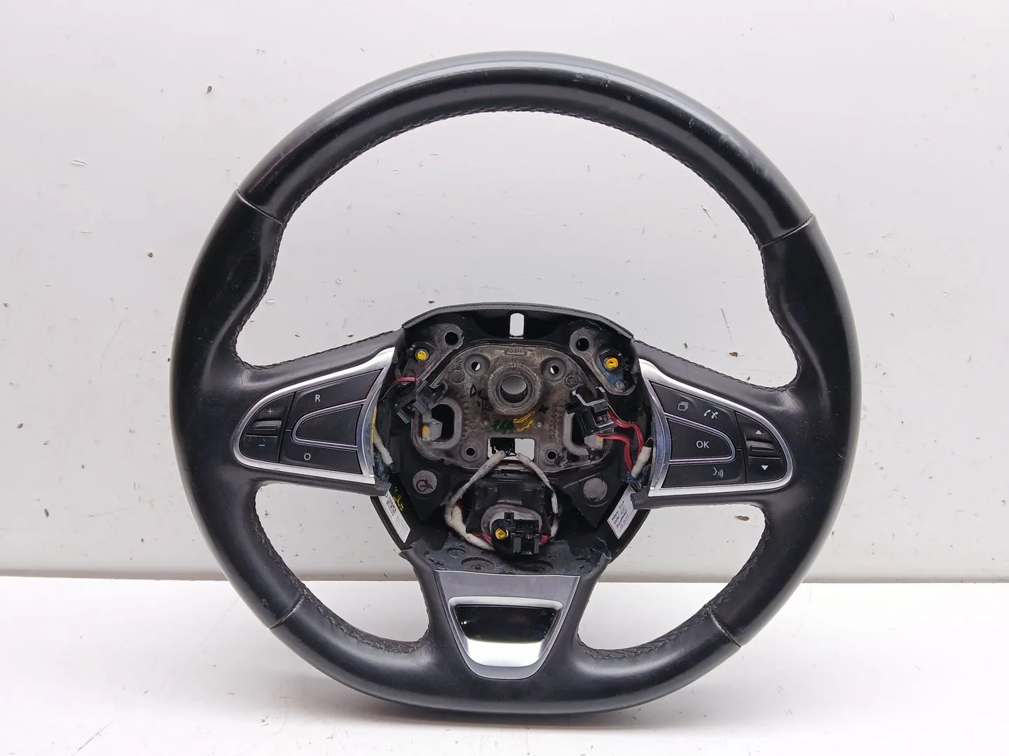 Volante para Renault Kadjar (Ha_, Hl_)