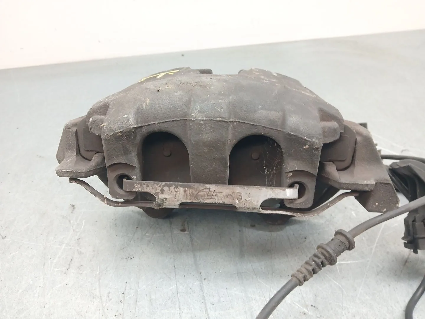 Pinza Freno Delantera Derecha para Mercedes-Benz Clase M (W164)