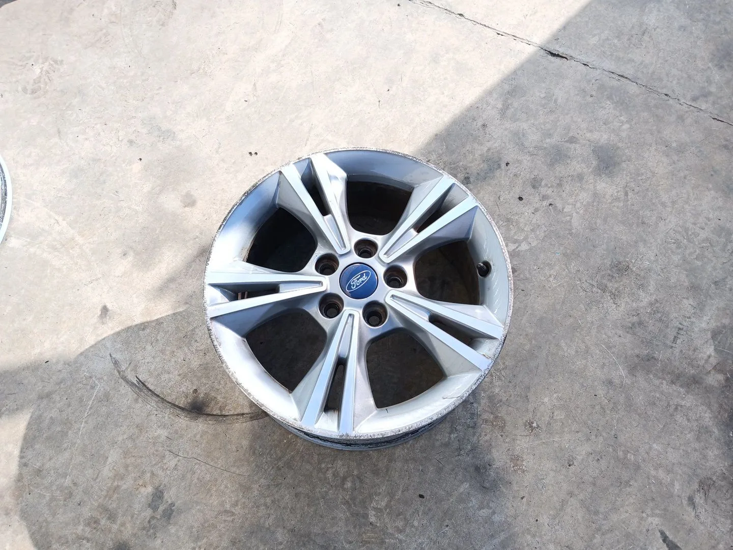 Llanta Delantera Izquierda para Ford C-Max Ii (Dxa/Cb7, Dxa/Ceu)