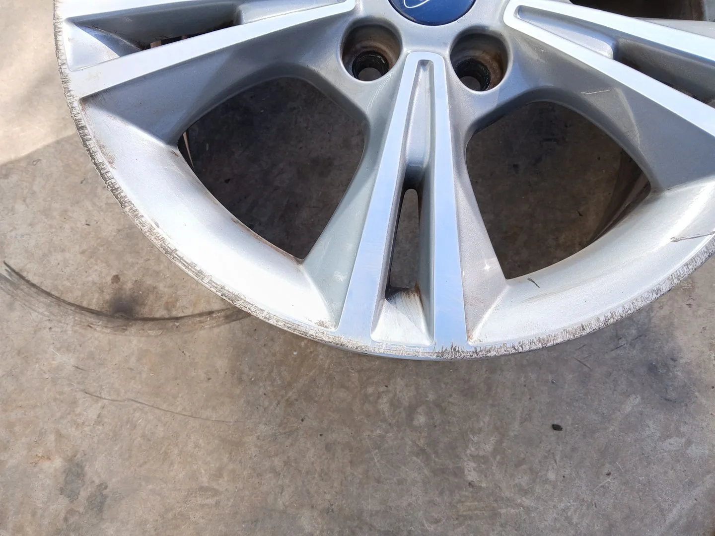 Llanta Delantera Izquierda para Ford C-Max Ii (Dxa/Cb7, Dxa/Ceu)