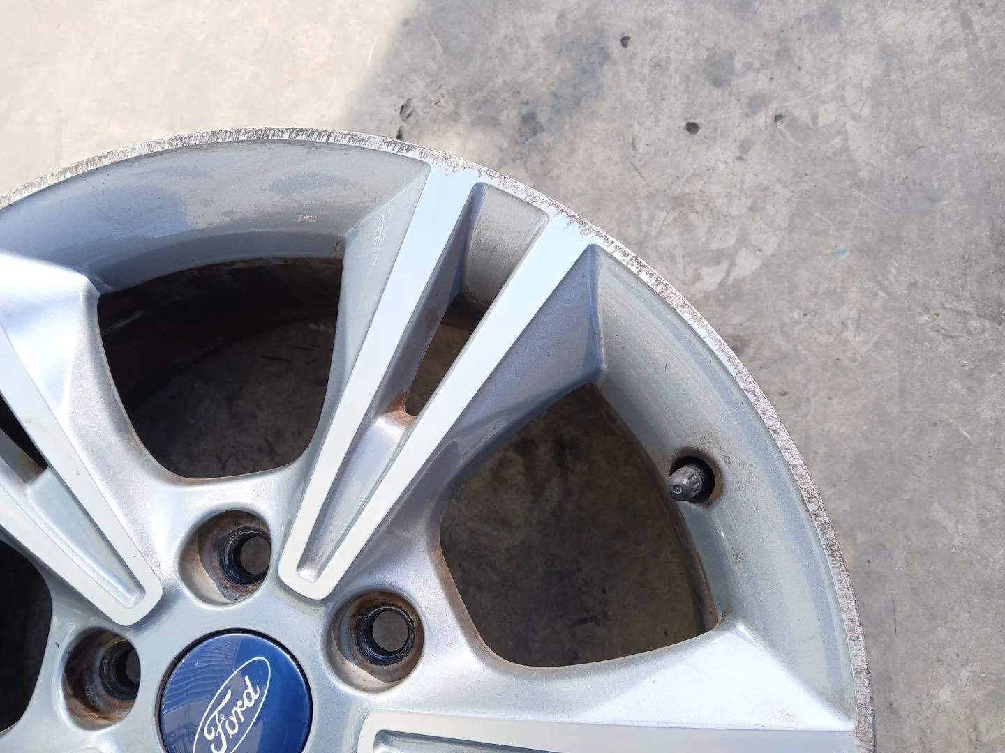 Llanta Delantera Izquierda para Ford C-Max Ii (Dxa/Cb7, Dxa/Ceu)