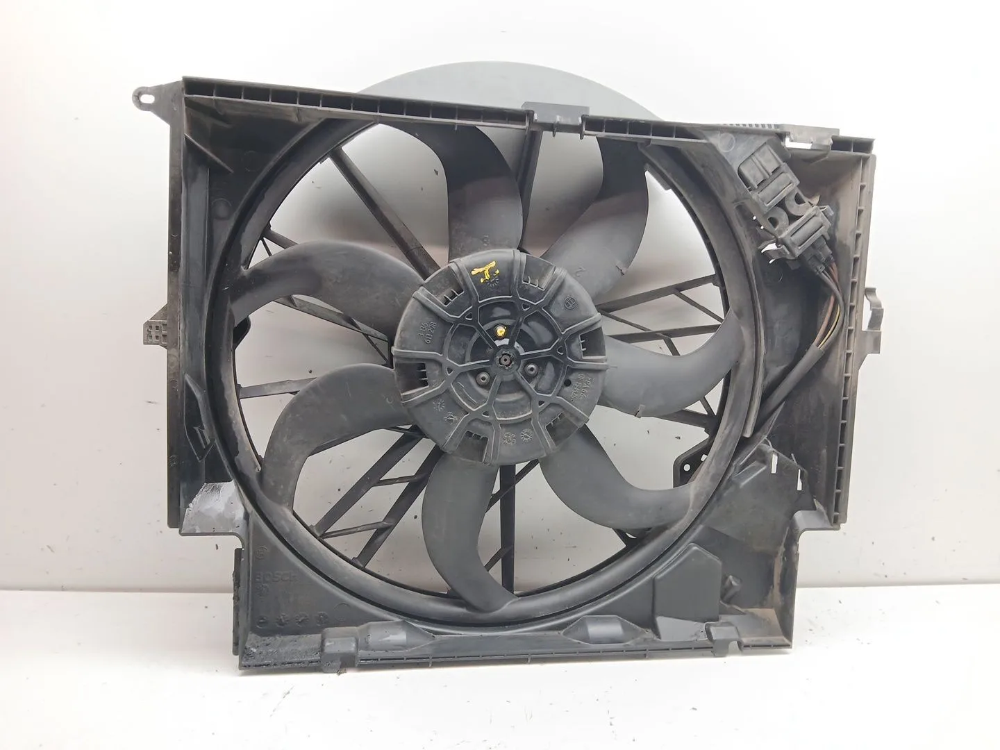 Electroventilador para Bmw 3 (E90)