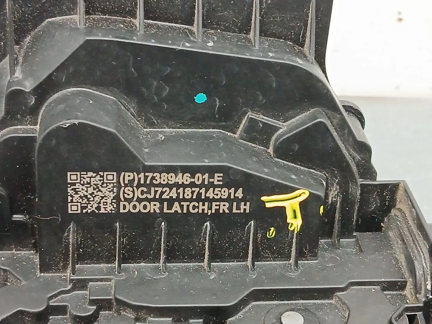 Cerradura Puerta Delantera Izquierda para Tesla Model 3 (5Yj3)