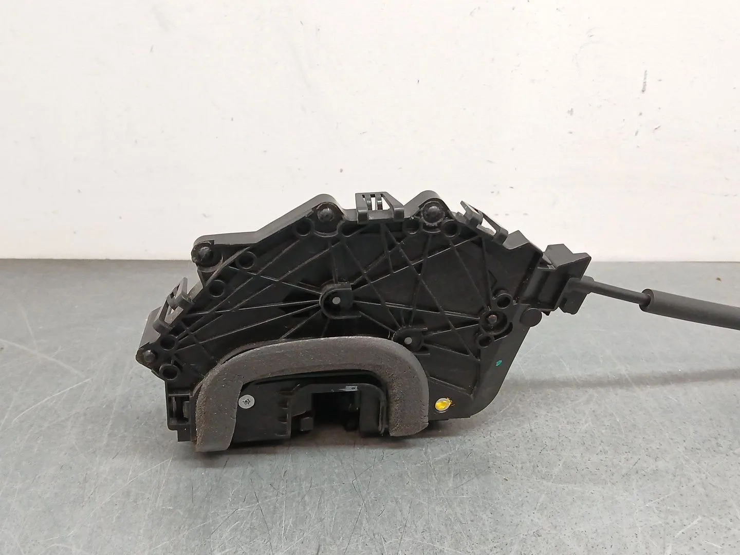 Cerradura Puerta Delantera Izquierda para Tesla Model 3 (5Yj3)