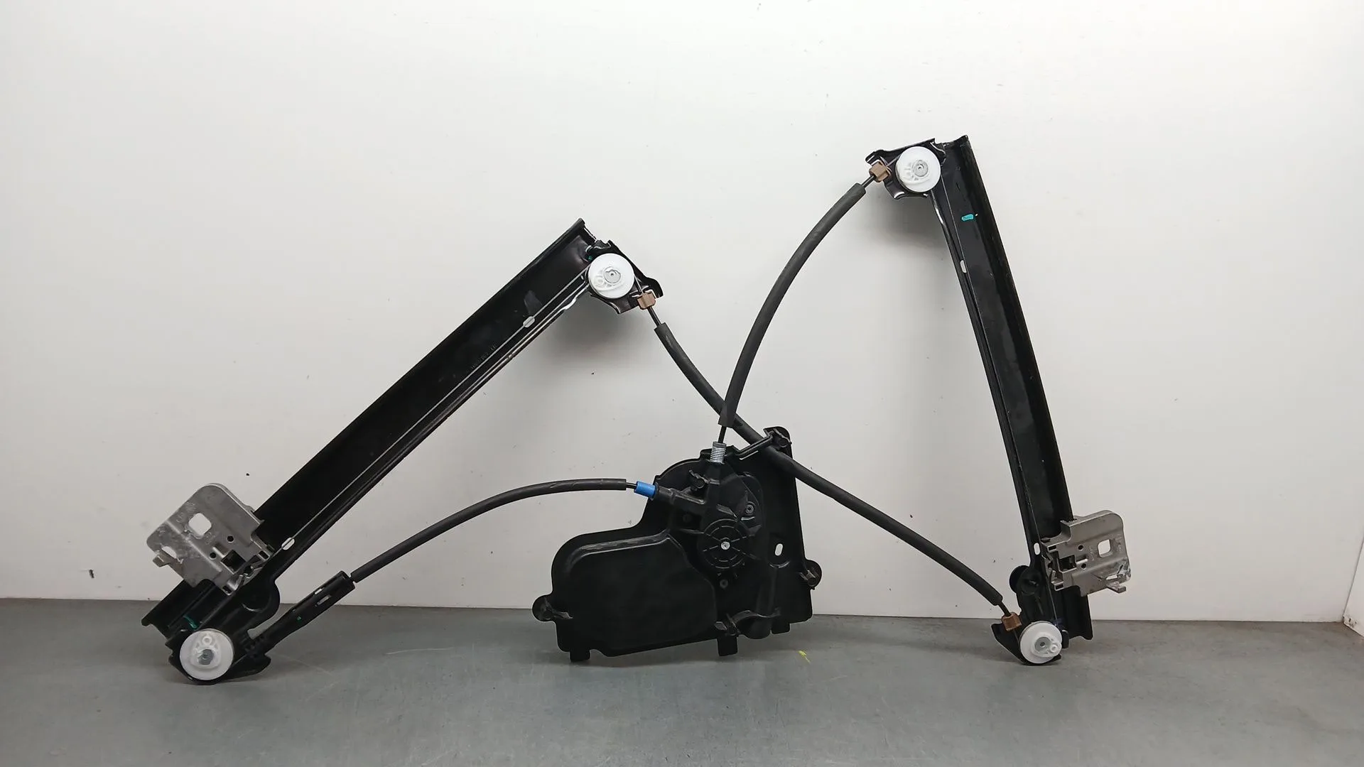 Elevalunas Delantero Izquierdo para Tesla Model 3 (5Yj3)