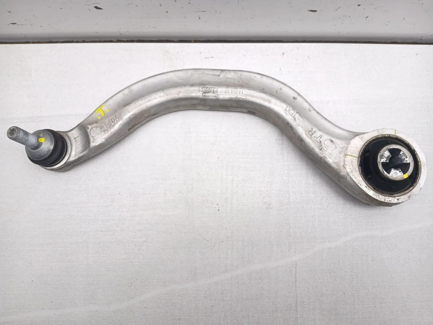 Brazo Suspension Inferior Delantero Derecho para Tesla Model 3 (5Yj3)
