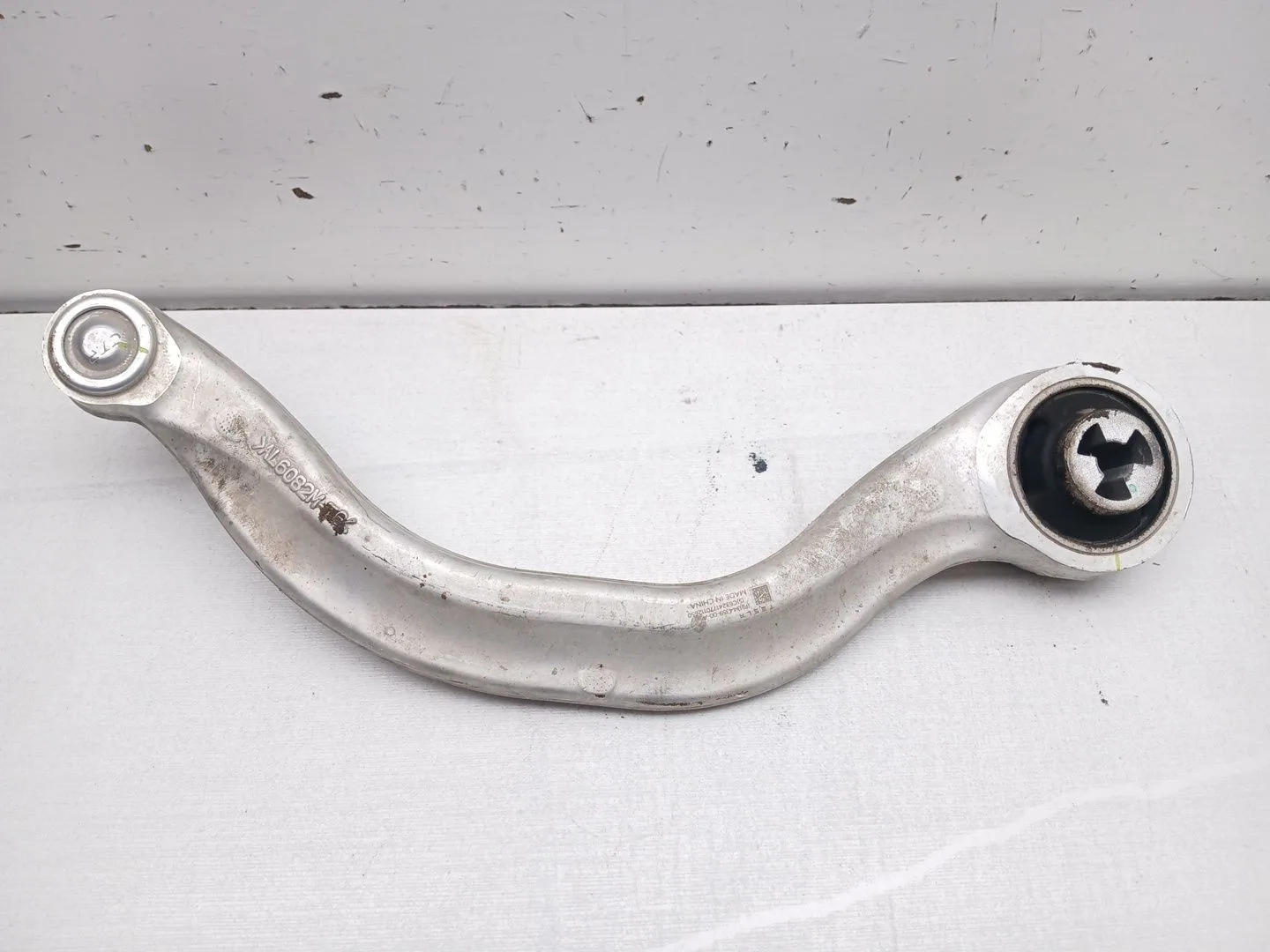Brazo Suspension Inferior Delantero Derecho para Tesla Model 3 (5Yj3)