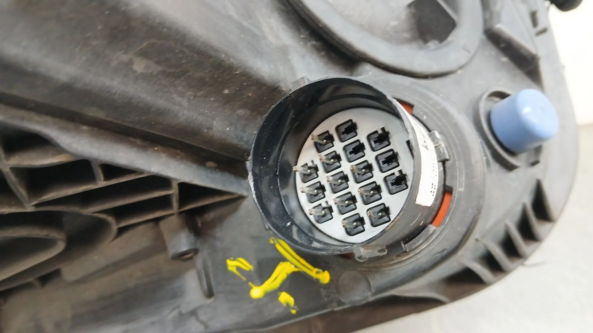 Faro Izquierdo para Jaguar Xe (X760)
