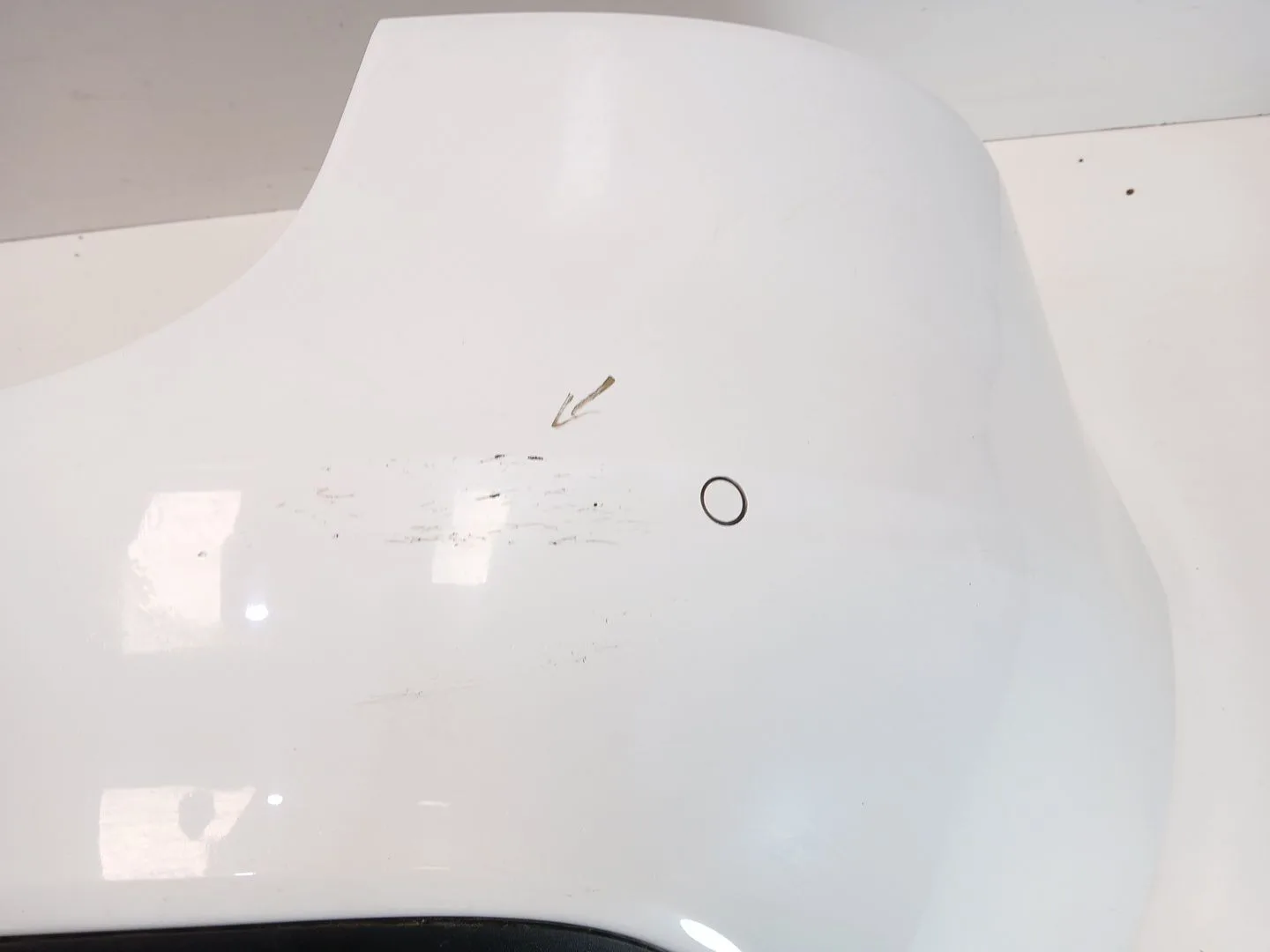 Paragolpes Trasero para Jaguar Xe (X760)