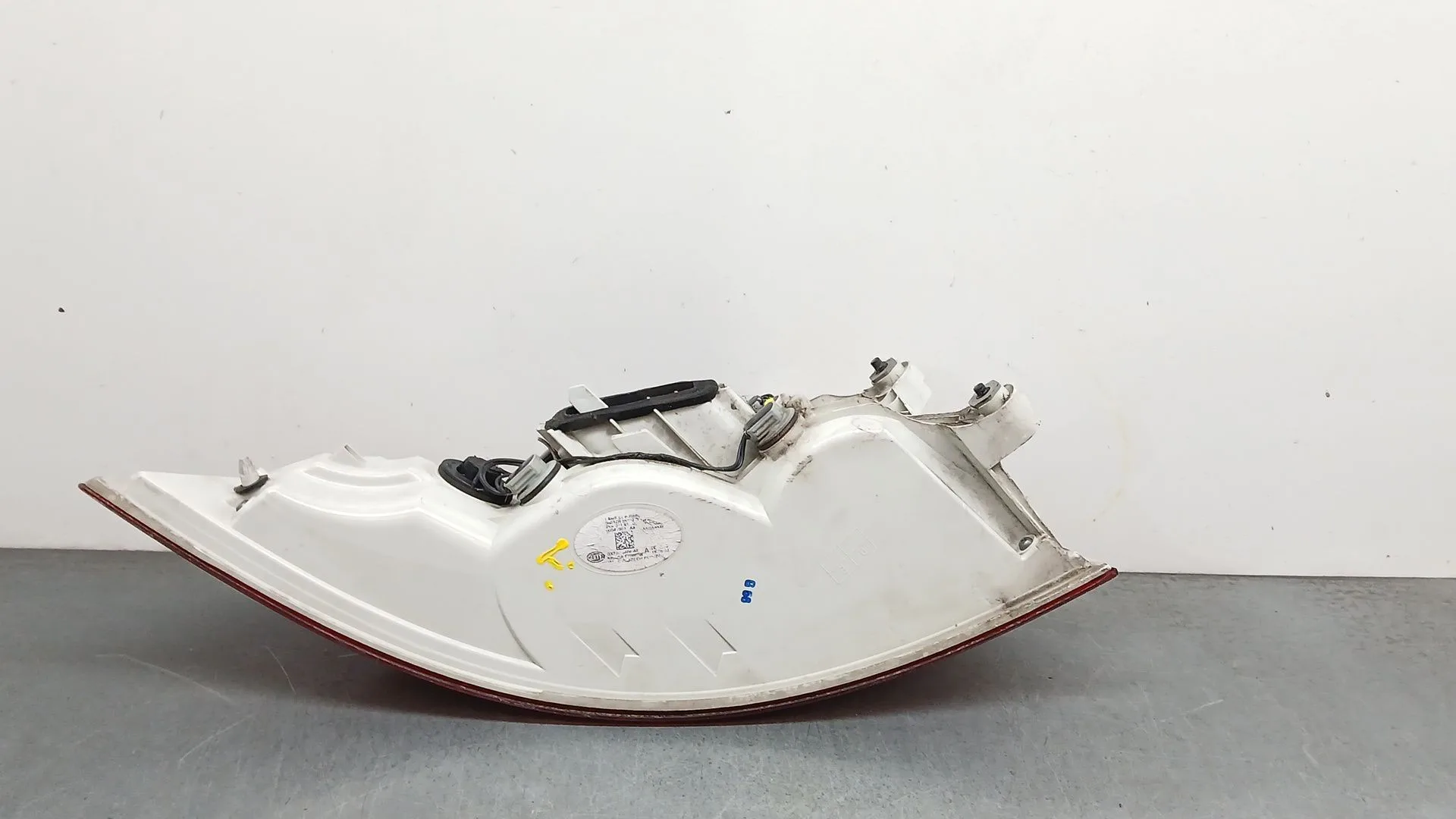 Piloto Trasero Derecho para Jaguar Xe (X760)