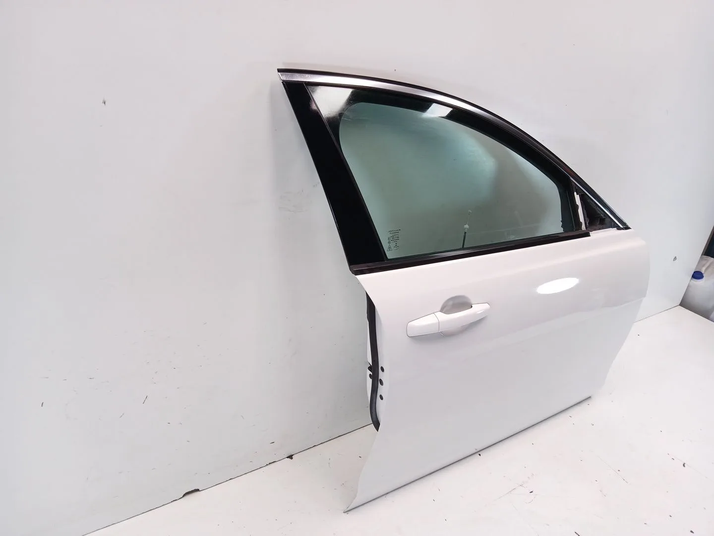 Puerta Delantera Derecha para Jaguar Xe (X760)
