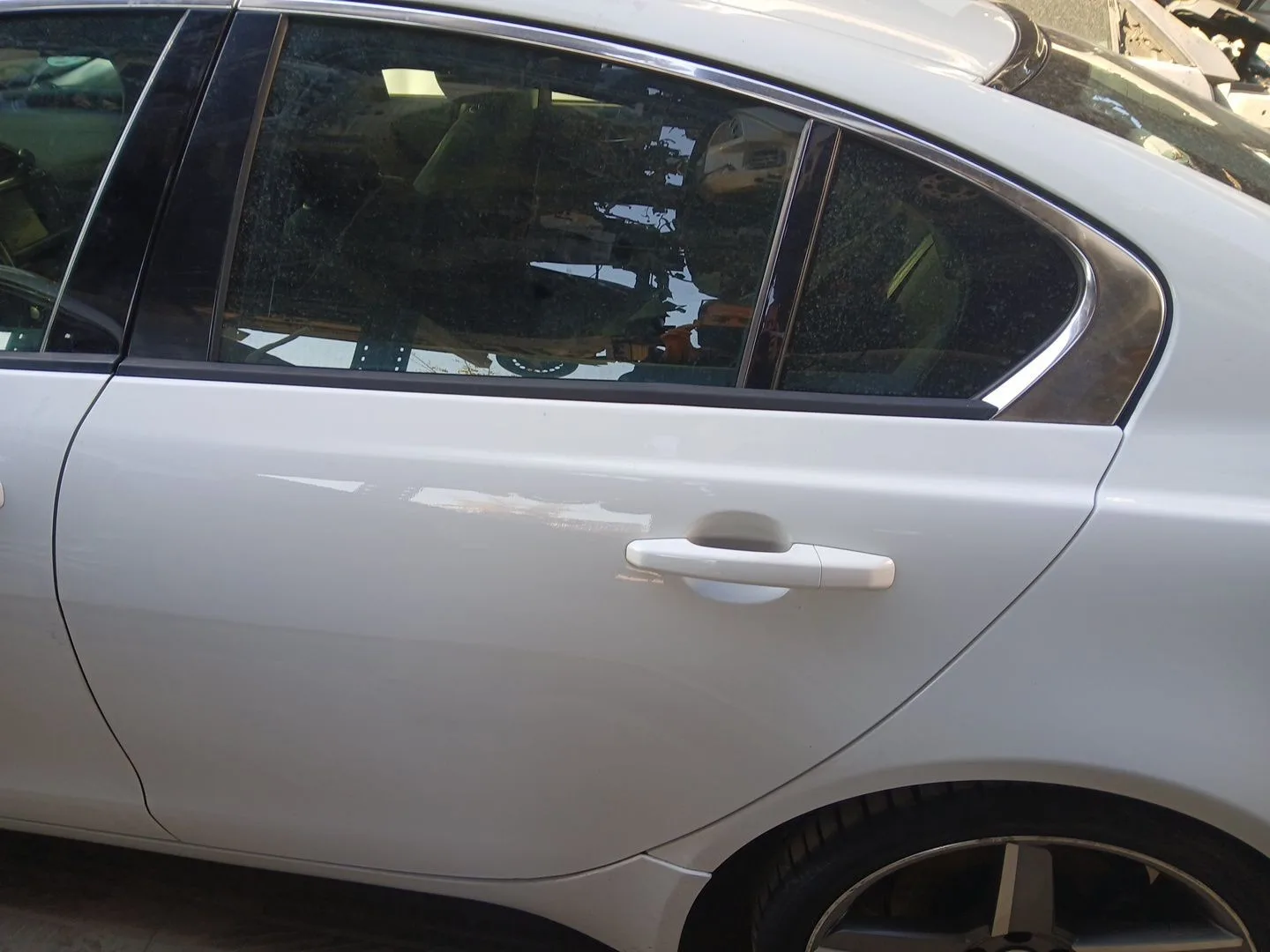 Puerta Trasera Izquierda para Jaguar Xe (X760)