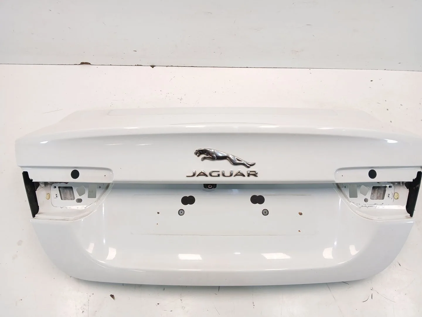 Tapa Maletero para Jaguar Xe (X760)