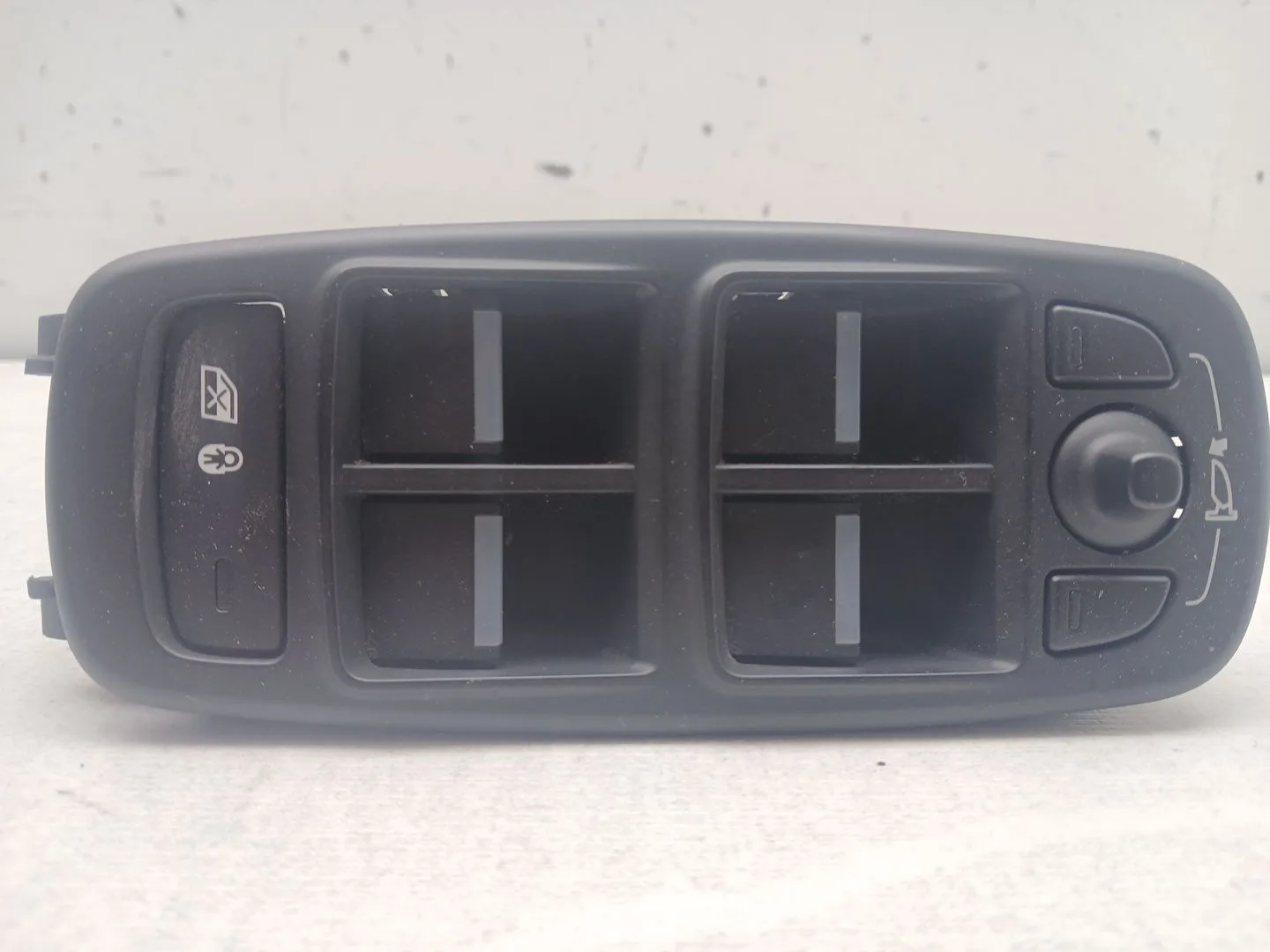 Mando Elevalunas Delantero Izquierdo para Jaguar Xe (X760)