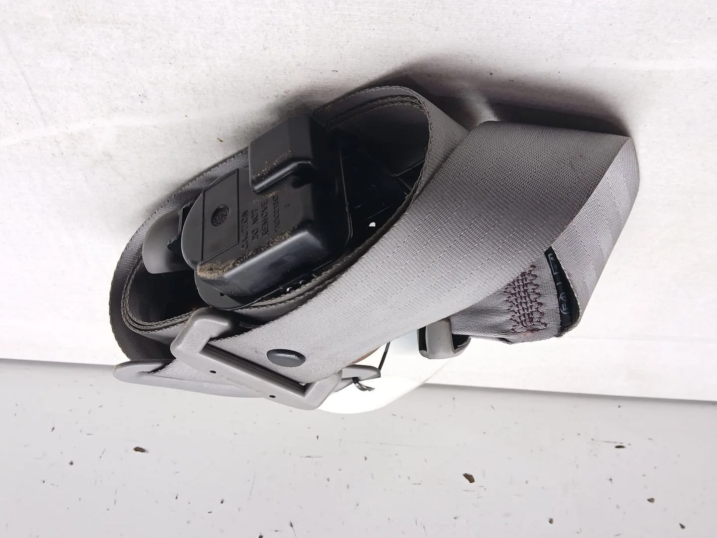 Cinturon Seguridad Trasero Derecho para Kia Sorento I (Jc)