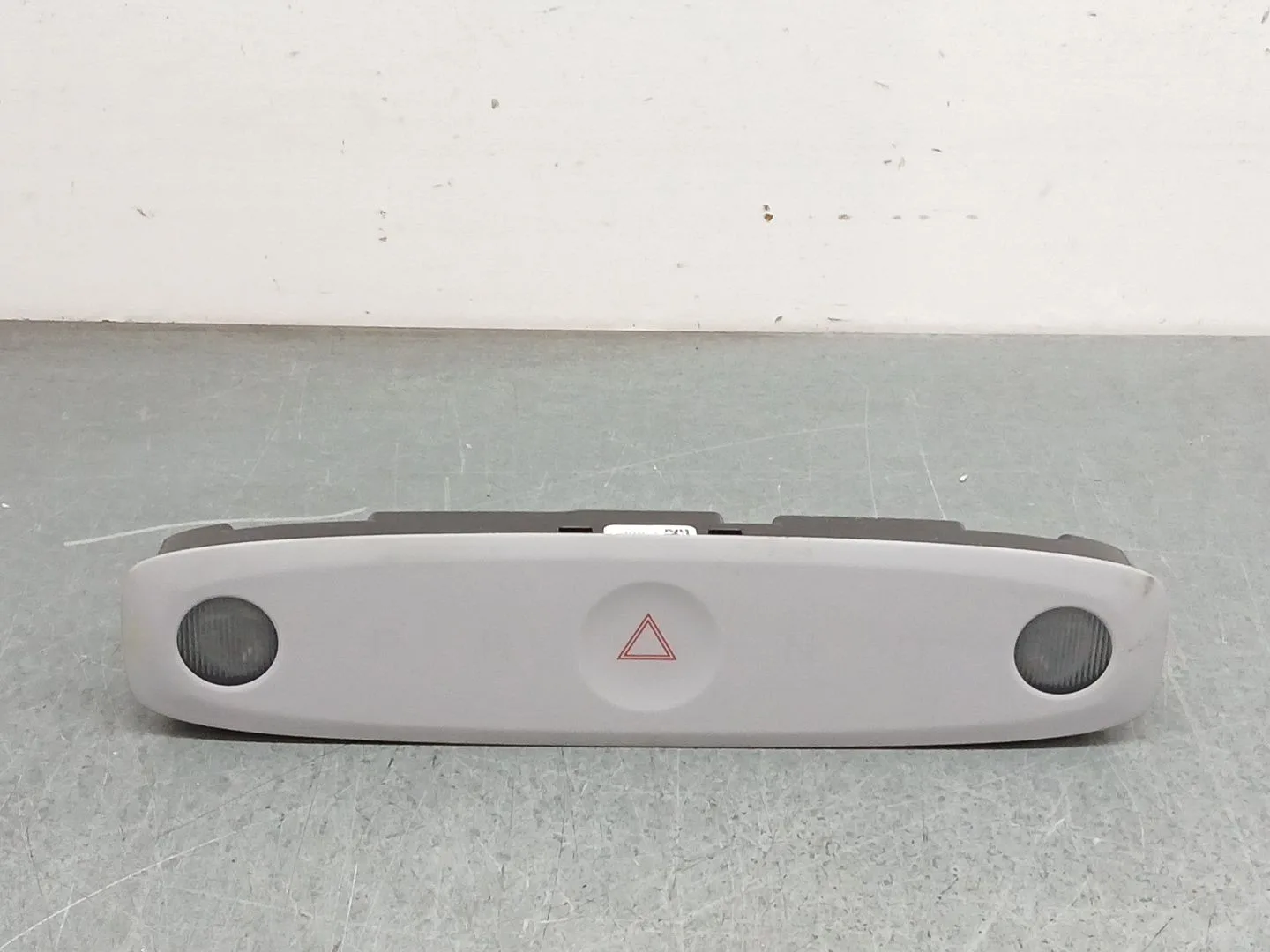 Baliza Luminosa Emergencia V16 para Tesla Model 3 (5Yj3)
