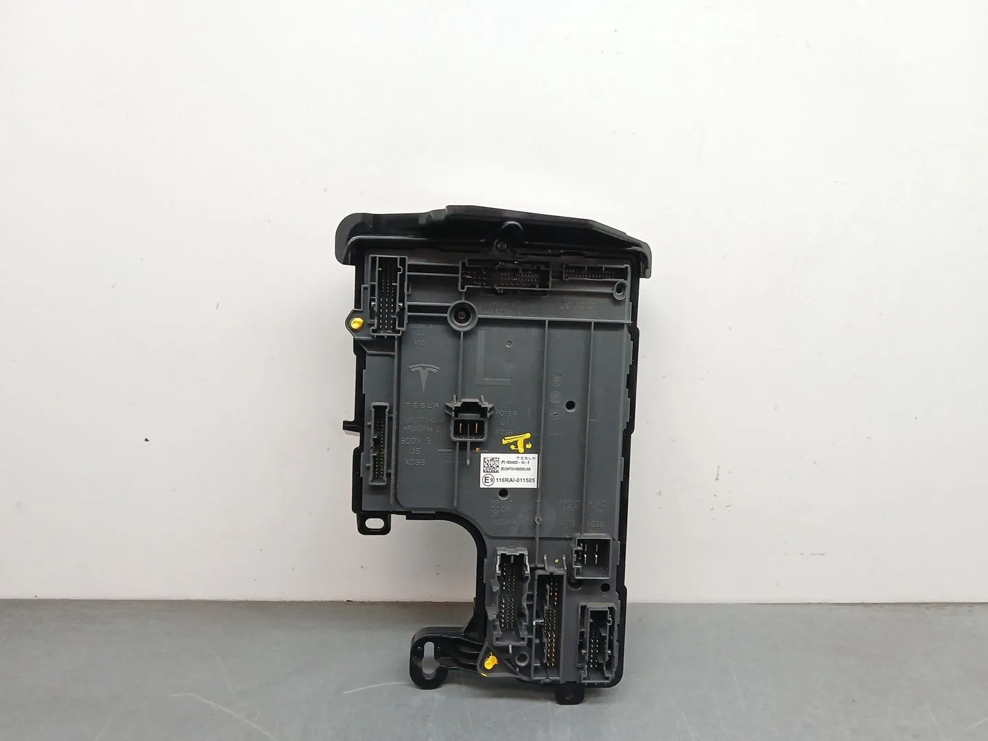 Modulo Electronico para Tesla Model 3 (5Yj3)