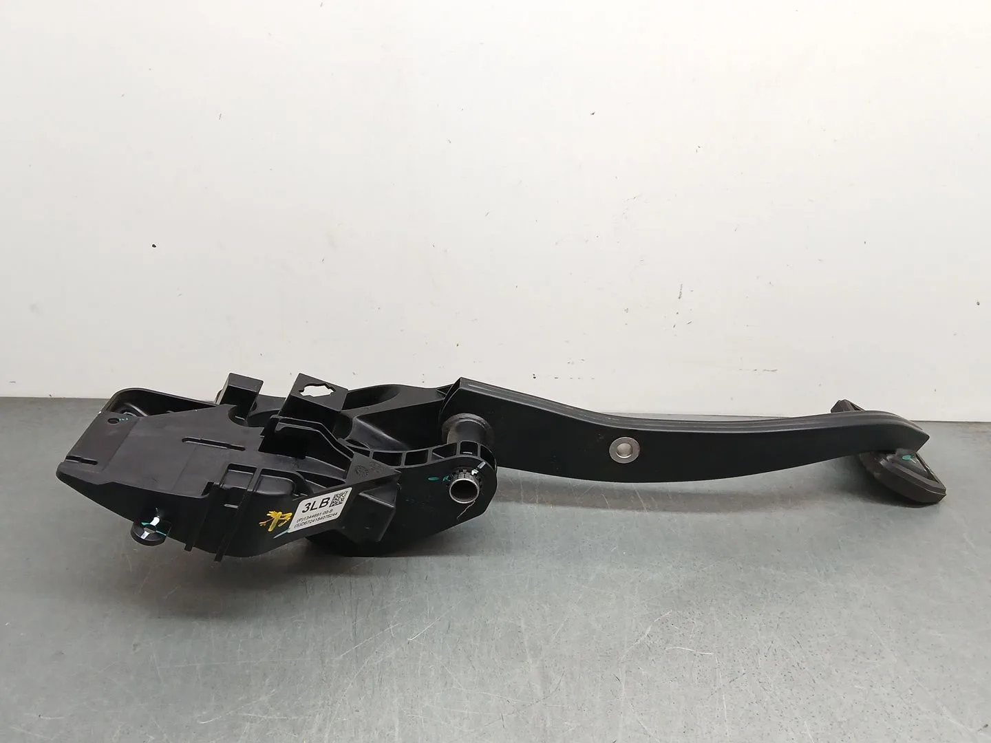 Pedal Freno para Tesla Model 3 (5Yj3)