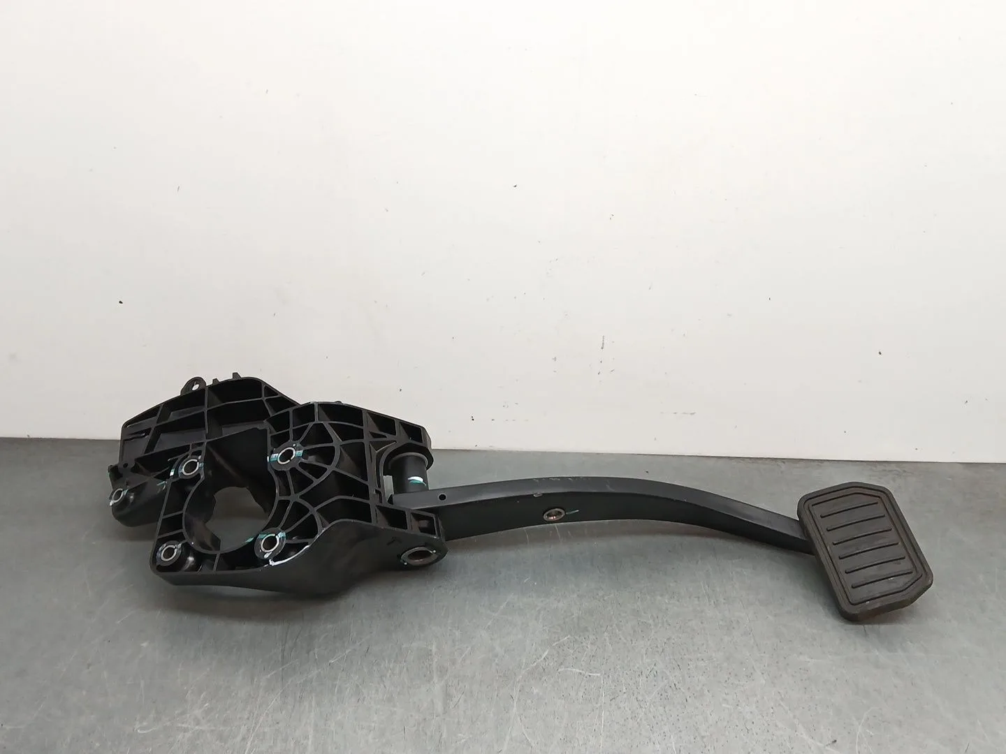 Pedal Freno para Tesla Model 3 (5Yj3)